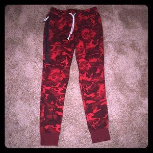Men’s Nike Red Camo Joggers, Small